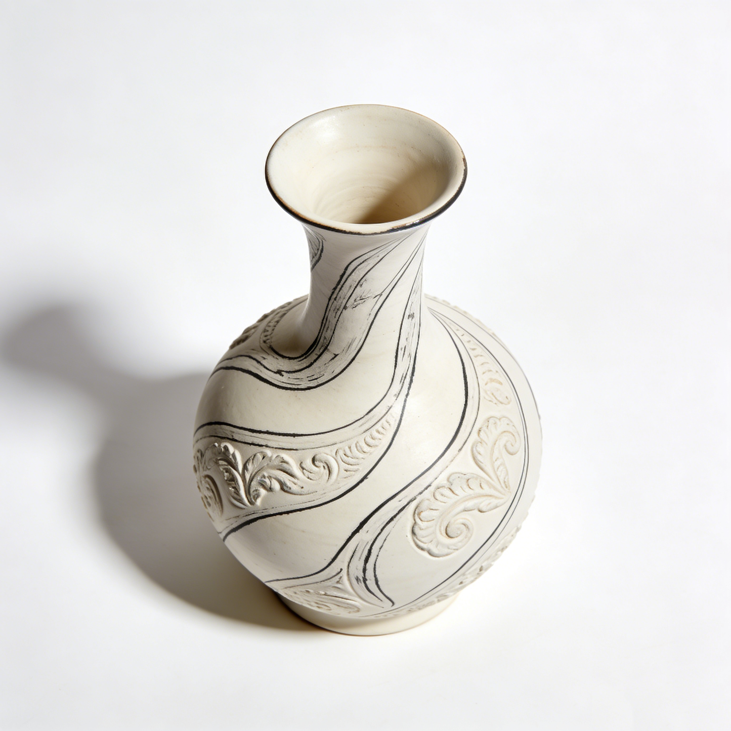 Retro Ink Pattern Relief White Glaze Display Vase