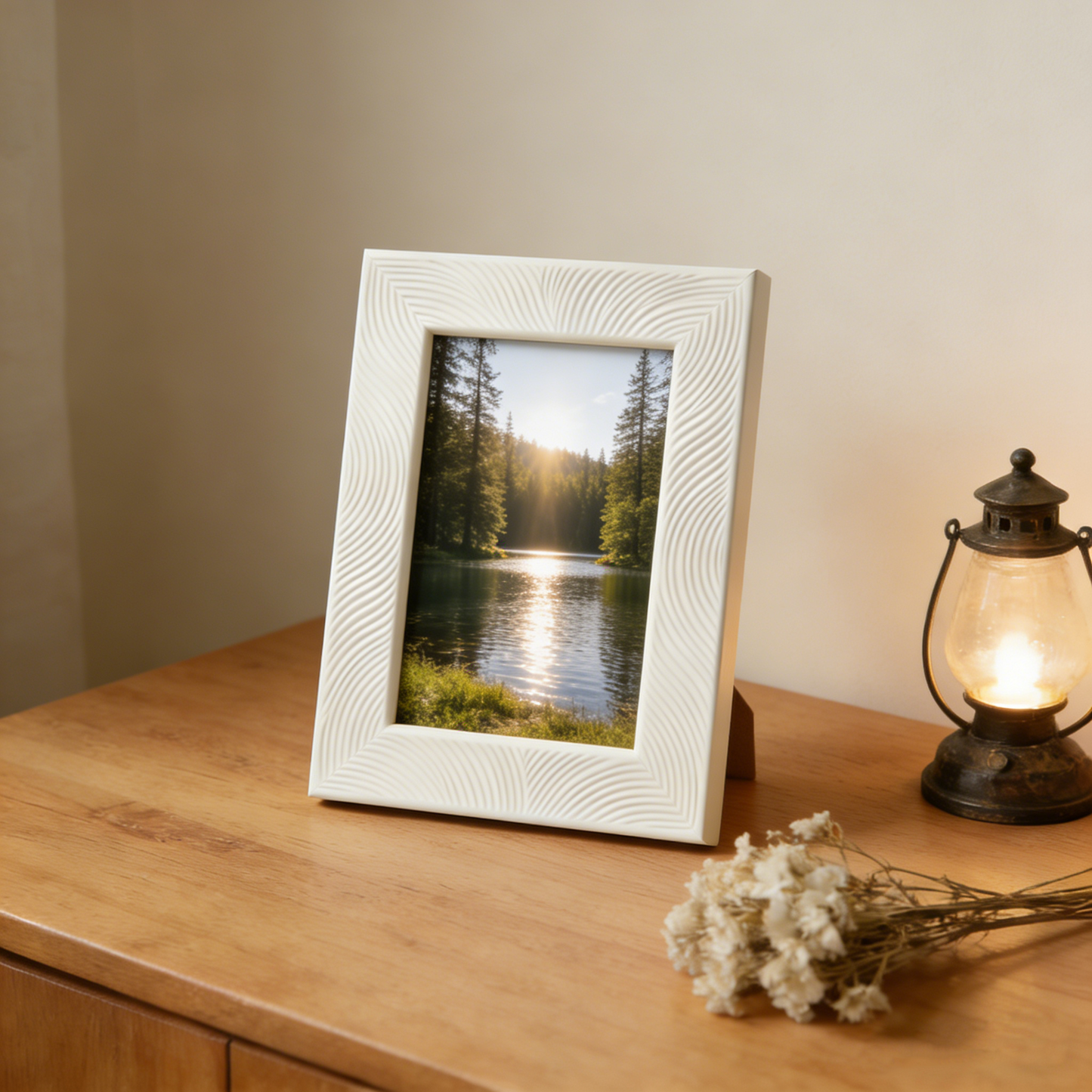 Radial Wave Relief White Photo Frame