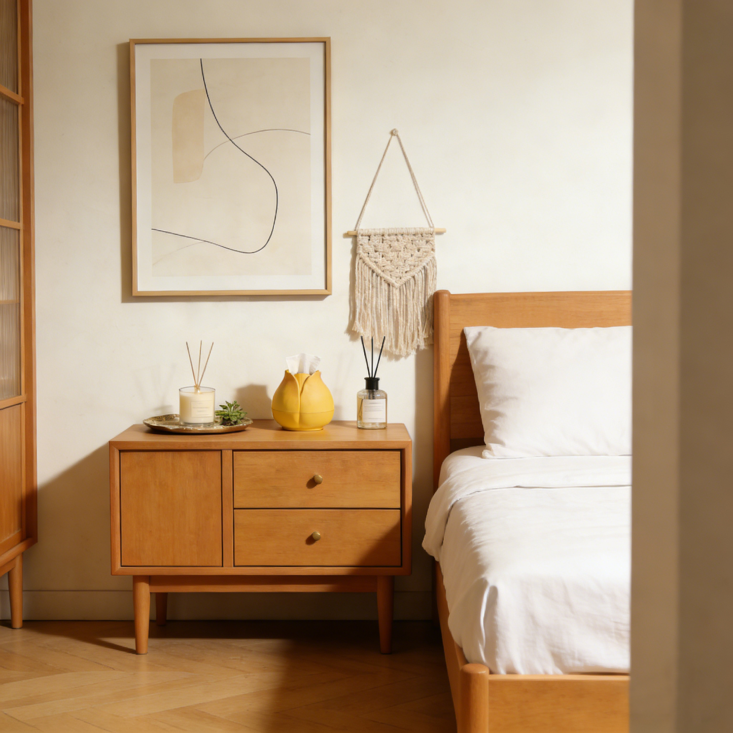 Gentle Tulip Tissue Box