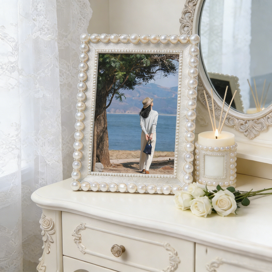 Pearl Inlaid Light Luxury Photo Frame