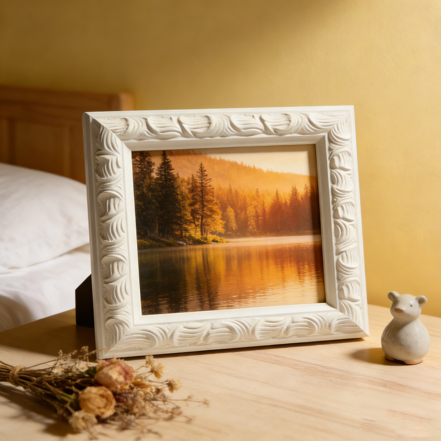 Leaf Texture Relief White Photo Frame